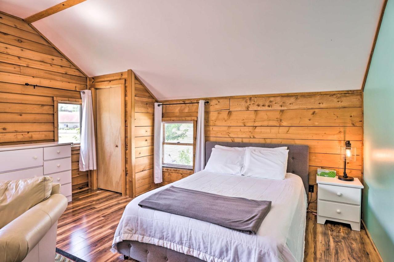Quaint Studio With Shared Beach Walk To Suttons Bay Εξωτερικό φωτογραφία