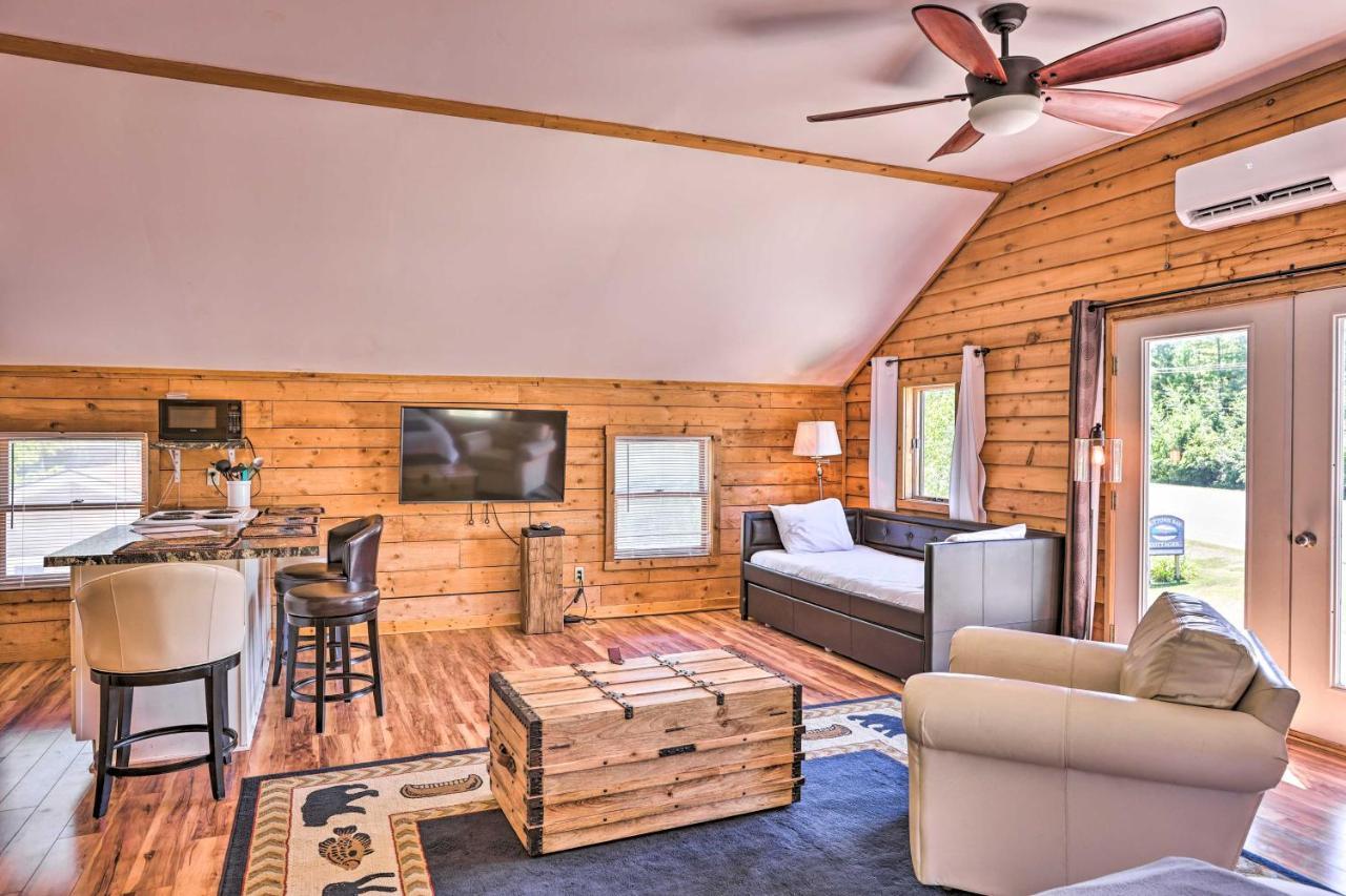 Quaint Studio With Shared Beach Walk To Suttons Bay Εξωτερικό φωτογραφία